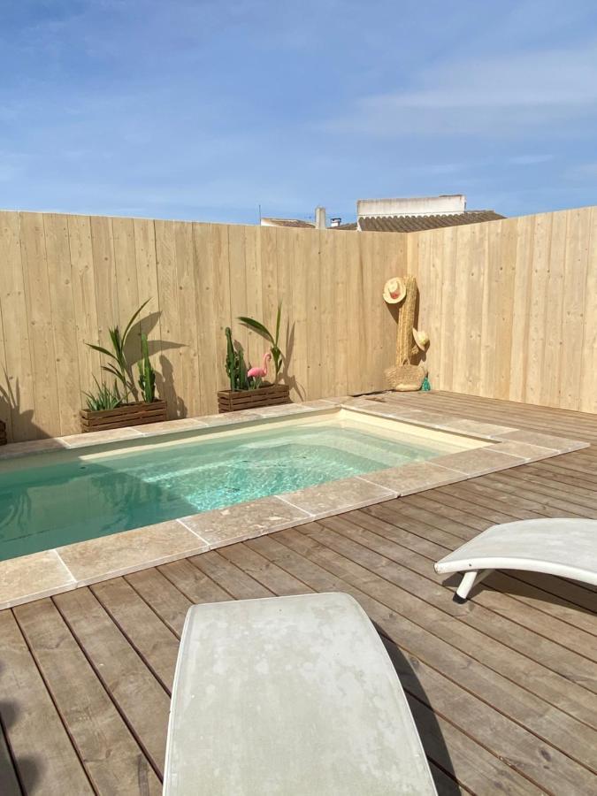Mas Des Oliviers, Maison Avec Piscine Privative Et Chauffee Locamargue *