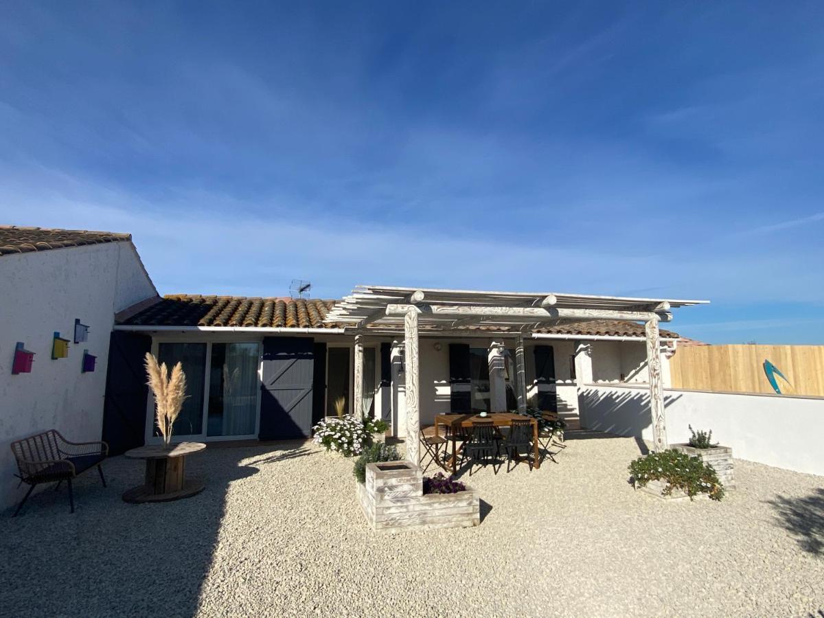 Holiday home Mas Des Oliviers, Maison Avec Piscine Privative Et Chauffee Locamargue Saintes-Maries-de-la-Mer